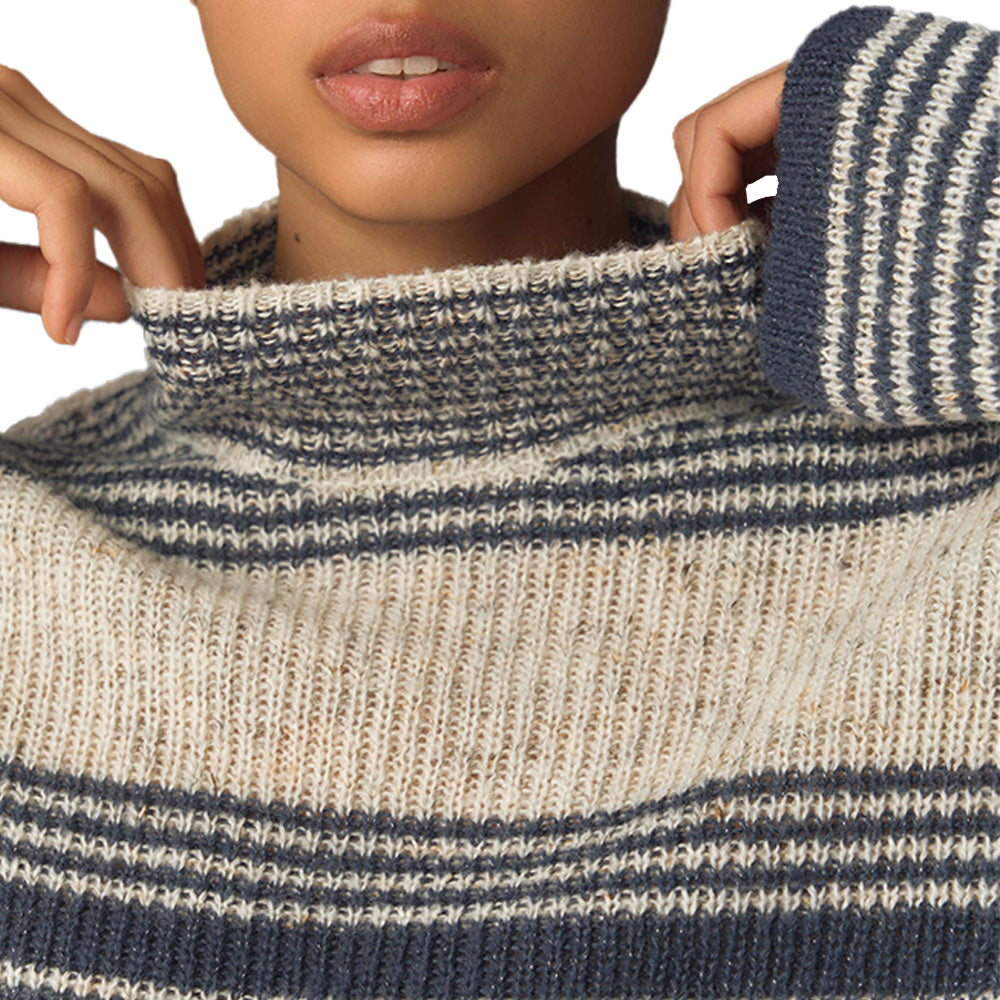 Custom Chic Women Sweater - PG82813