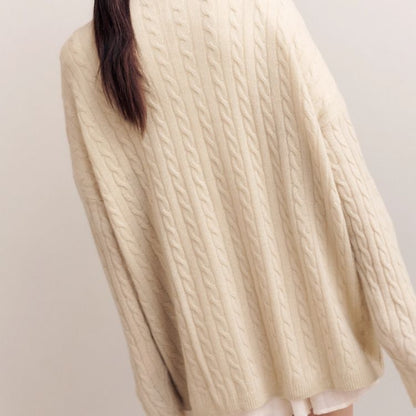 Cozy Elegance – Custom Cashmere Cable Knit Cardigan for Women